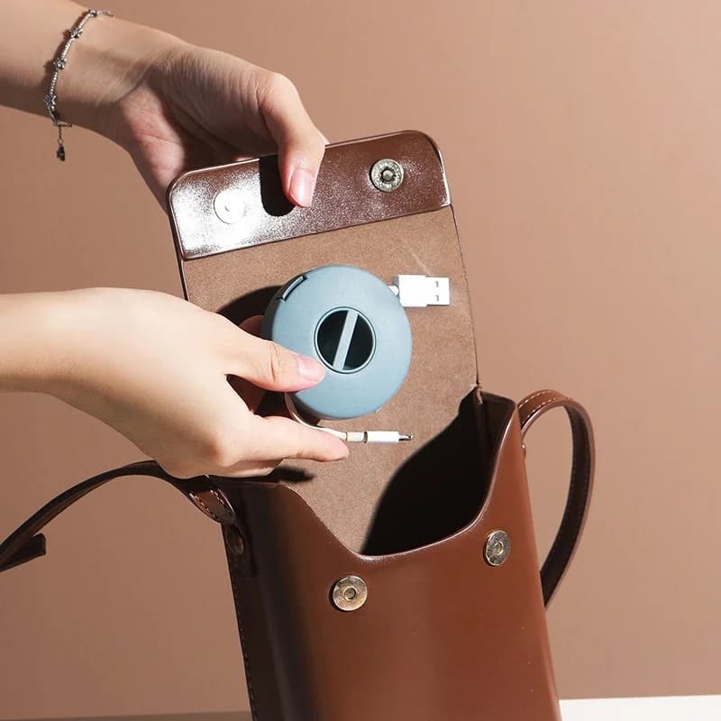 WireBox Mini – Przenośny Organizer Kabli